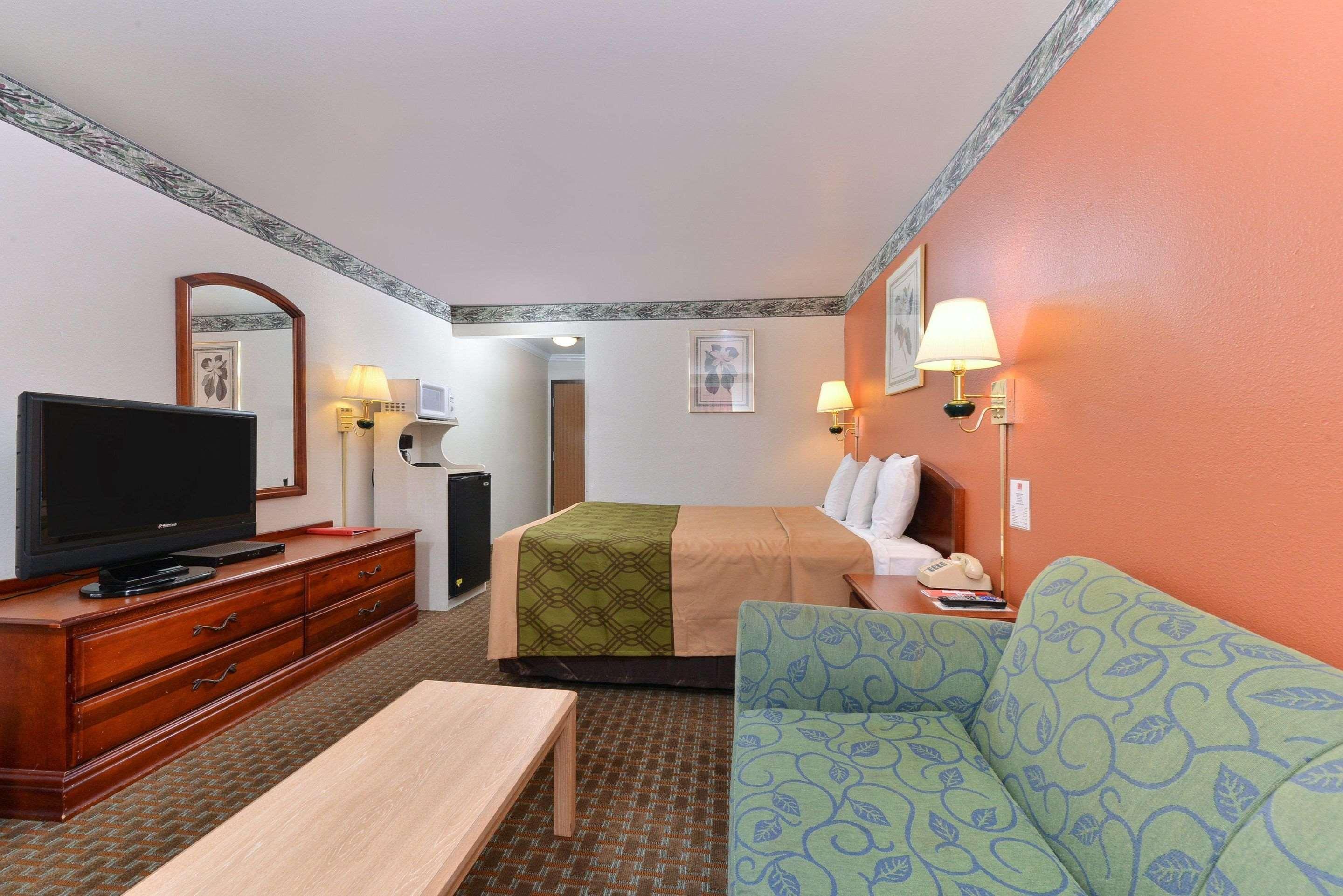 Econo Lodge Inn & Suites Corning Buitenkant foto