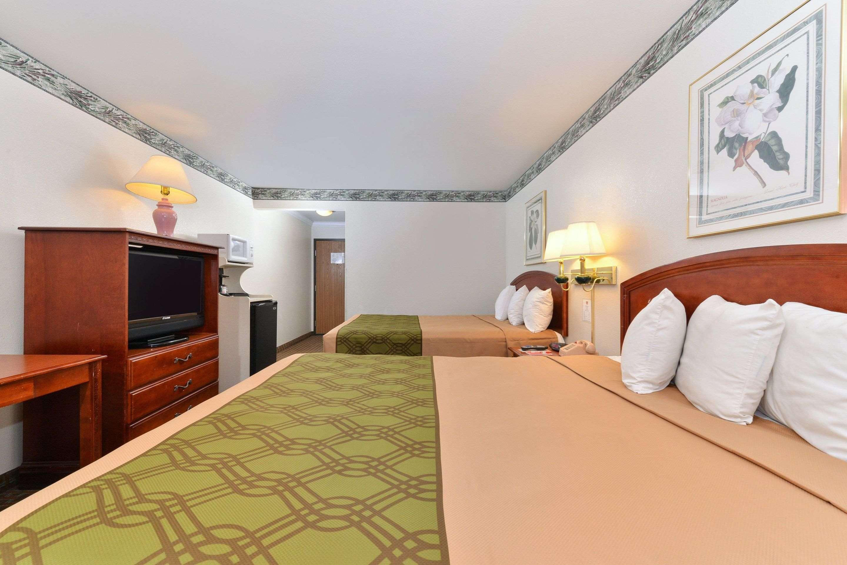 Econo Lodge Inn & Suites Corning Buitenkant foto