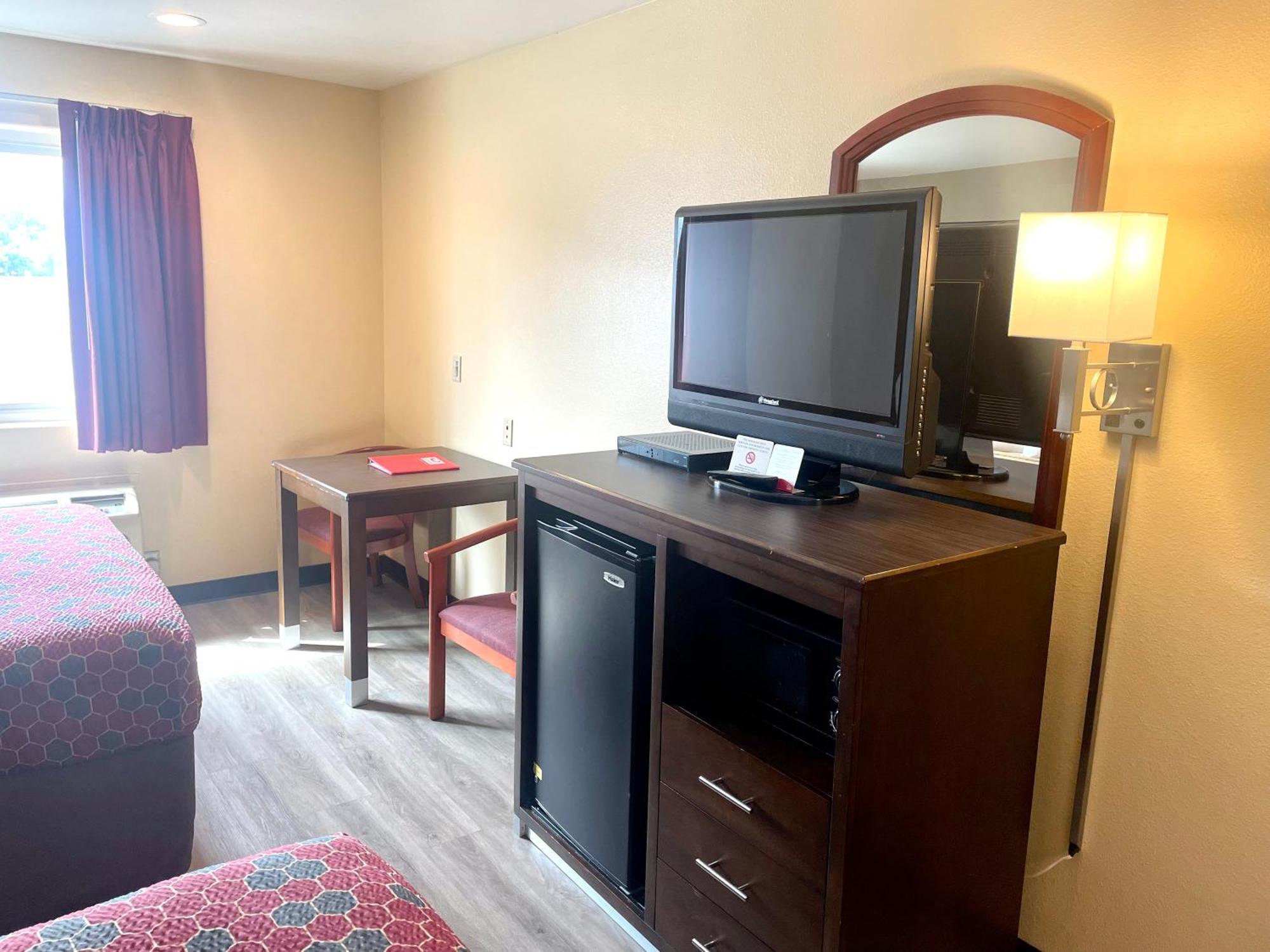 Econo Lodge Inn & Suites Corning Kamer foto